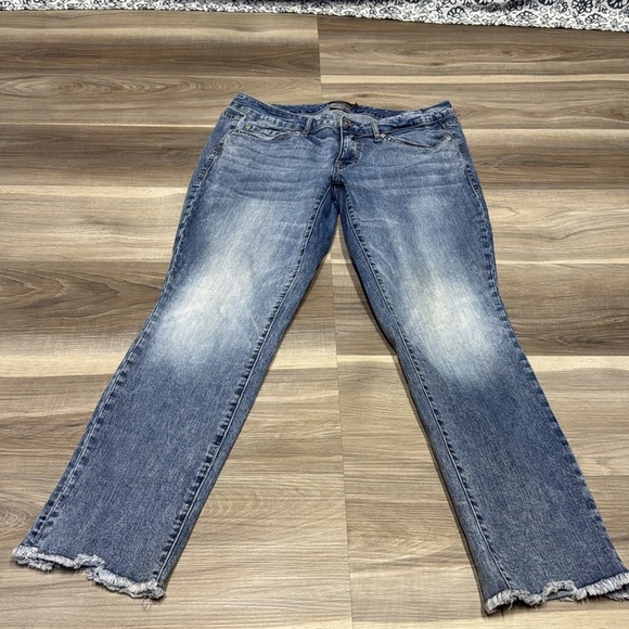 Torrid Straight Leg Blue Jeans size 10 - Picture 2 of 7